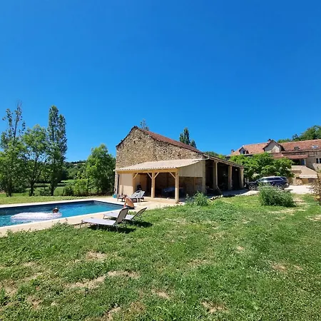 Belvert Parisot Apartment